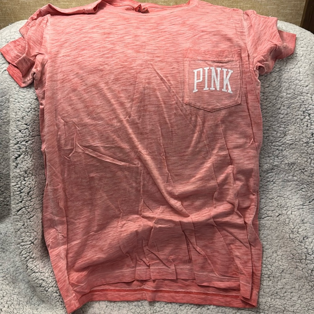 Victoria’s Secret size small shirt. Very cute, only worn a couple times.